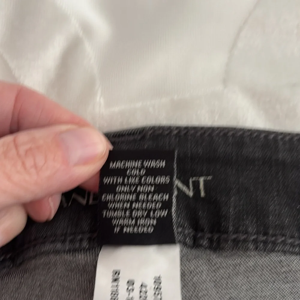 Lane Bryant Black Skinny Jeans with Distressed Hem. Size 24R
Made w/1% Elastane. - Picture 9 of 11